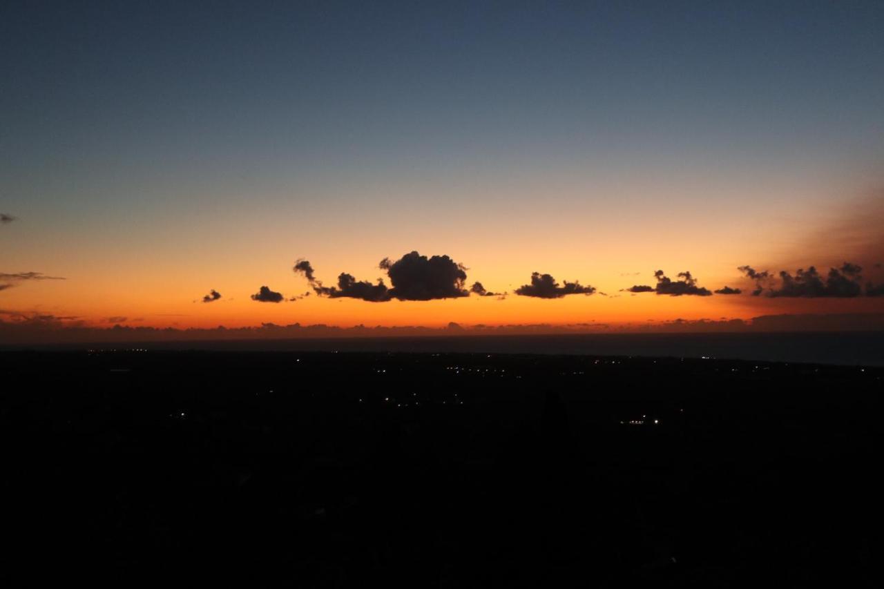 הוילה Xirokambos  Petromanos, A Unique Place With Dreamy Sunsets! מראה חיצוני תמונה